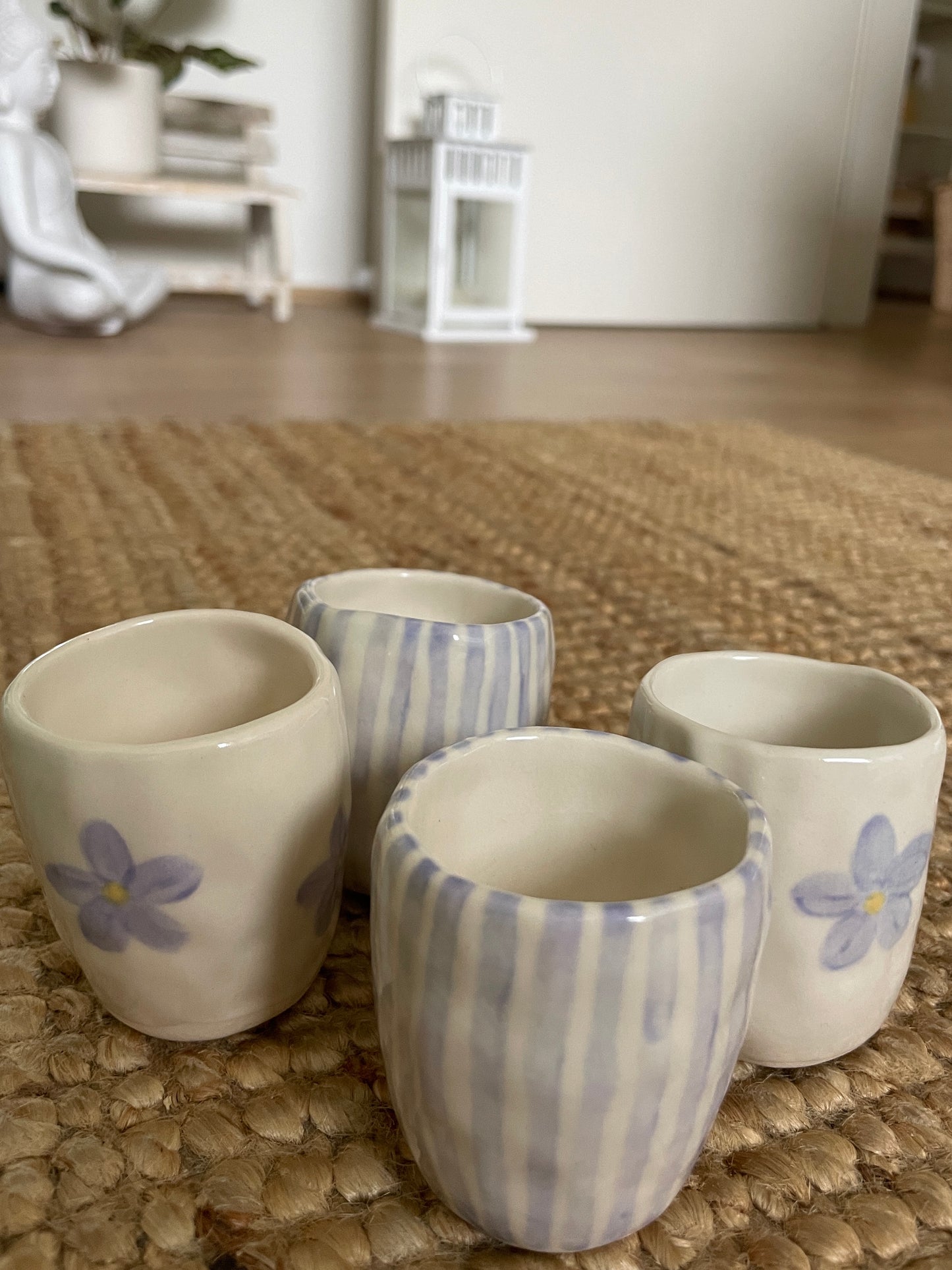 Lilac mini cup