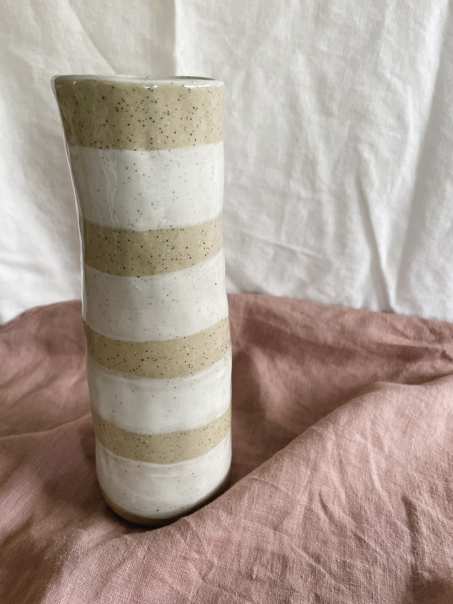 Echo Vase 3